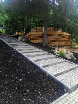 ArtDimDesign-Alpinarii-rokarii-klumby-foto-54